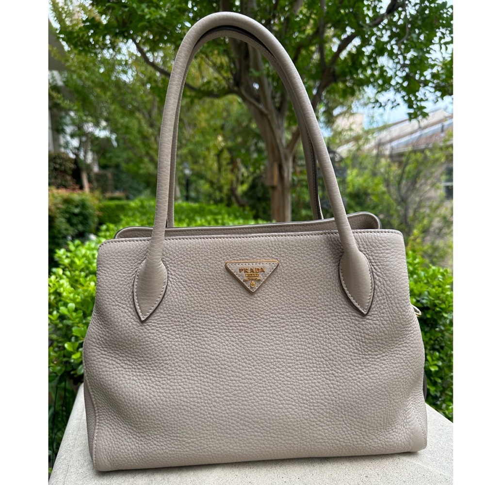 PRADA Medium sized Vitello Daino Light Grey Top Handle Purse w/ GHW. Authentic.